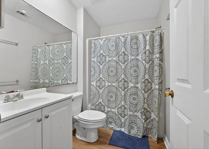 Ferienhaus 5 Min To Fsu King Beds Full Shower Arcade 65in Tv